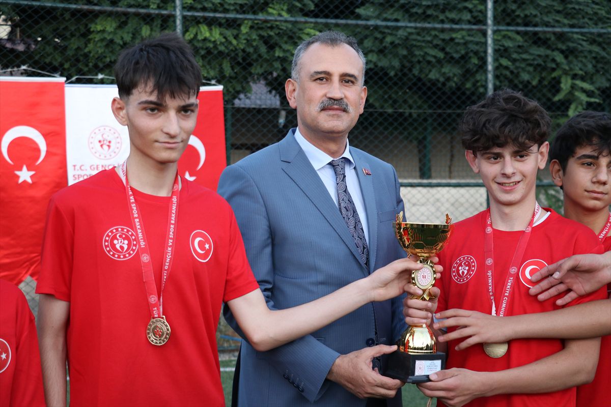 Ağrı'ya Bakan Murat Kurum Millet Bahçesi Açıldı