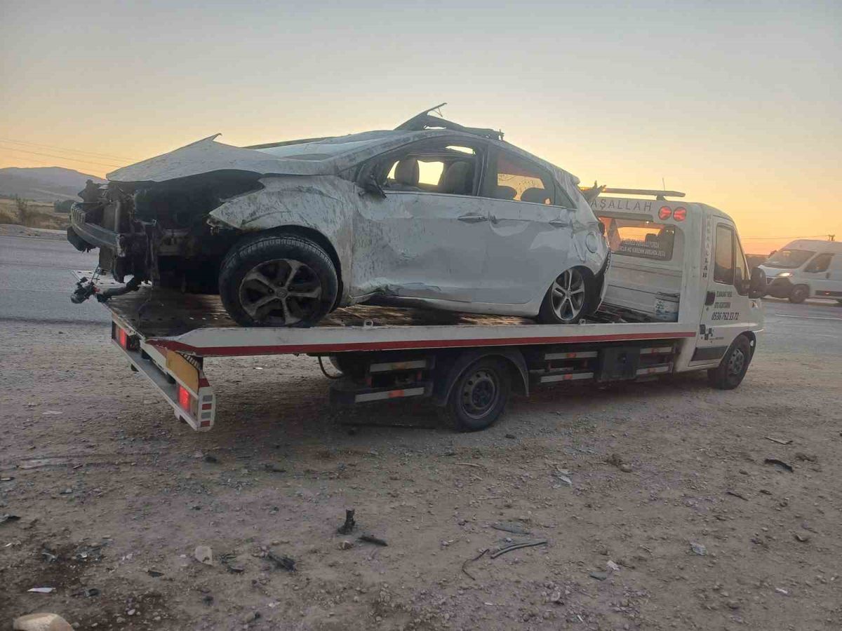 Elmadağ'da feci kaza: 1 ölü, 1 yaralı