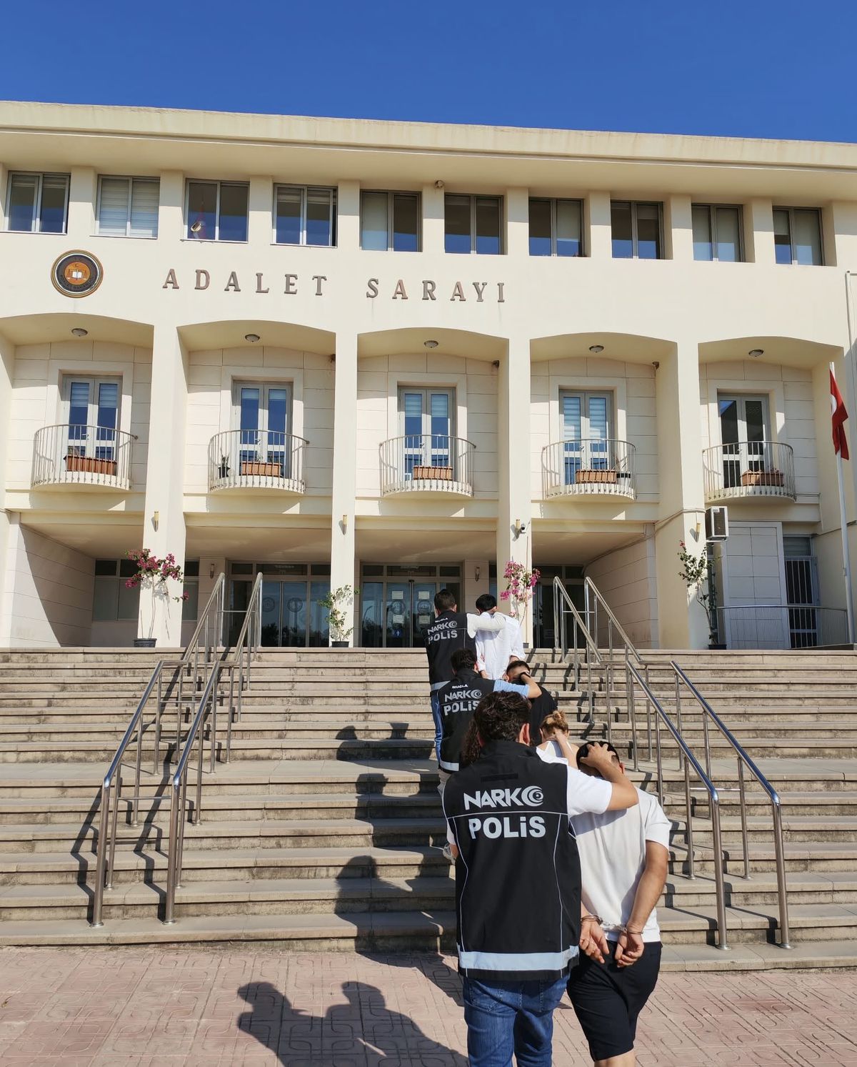 Bodrum’da uyuşturucu operasyonu: 3 tutuklama