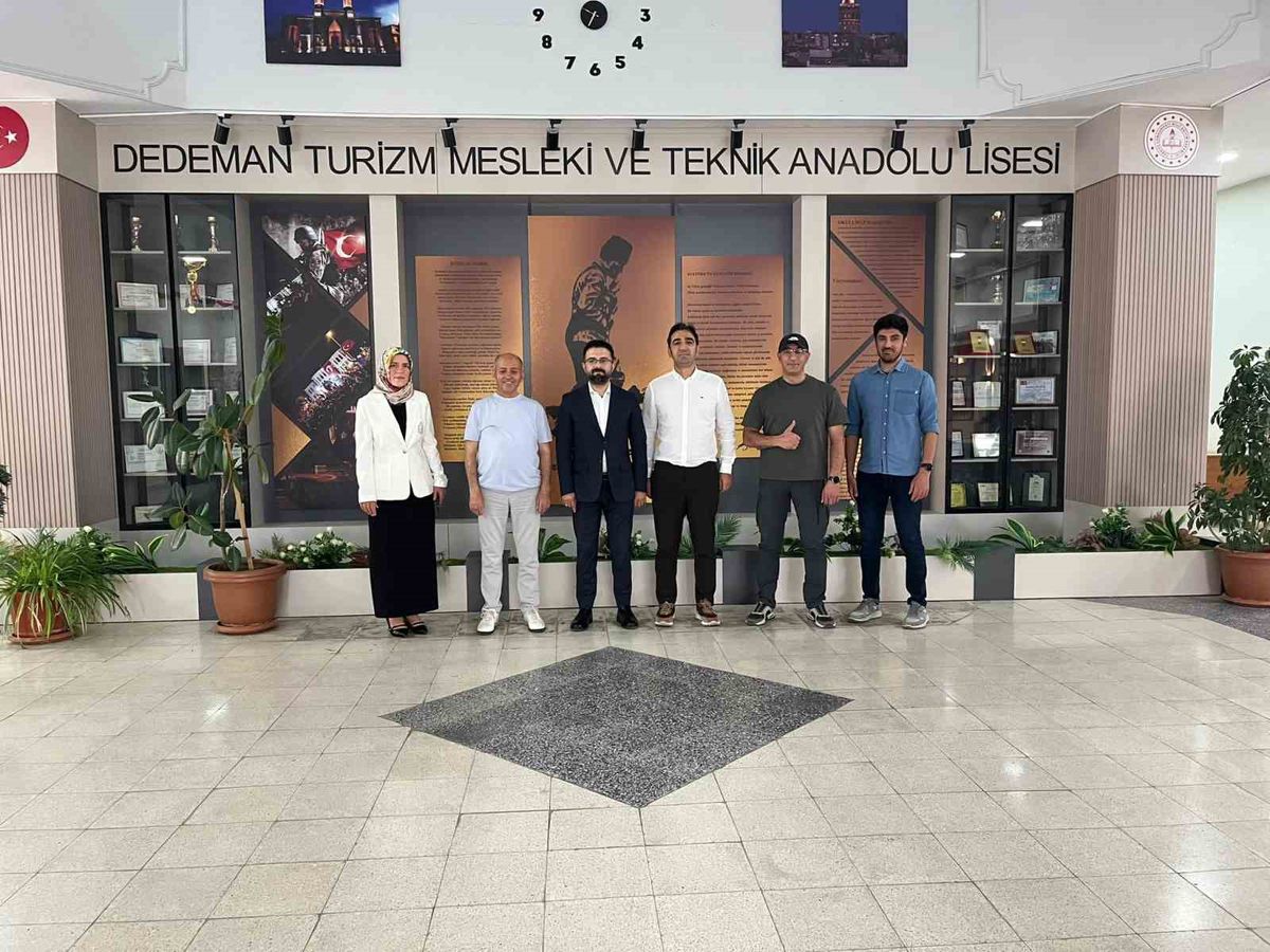 Erzurum'da Turizm Meslek Lisesinde Sektör İş Birliği Toplantısı Yapıldı