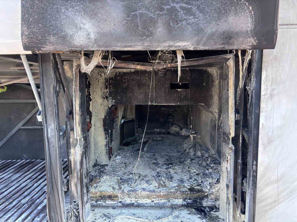 Eskişehir'de Otobüs Yangını: 27 Yolcu Tahliye Edildi