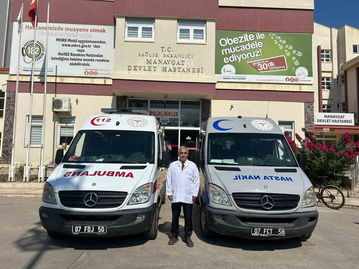 Manavgat’a 2 yeni nakil ambulansı