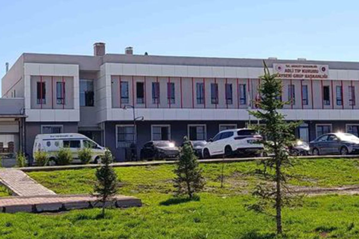 Kayseri'de bıçaklı kavga: 1 kişi hayatını kaybetti