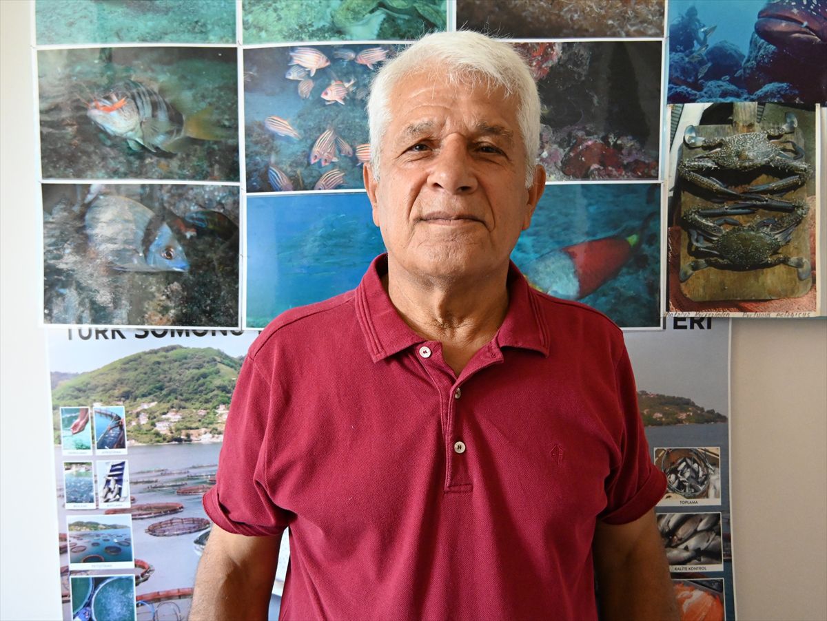 Antalya'da Deniz Kirliliği Uyarısı: Poyraz Esmeyince Atıklar Kıyıya Vuruyor