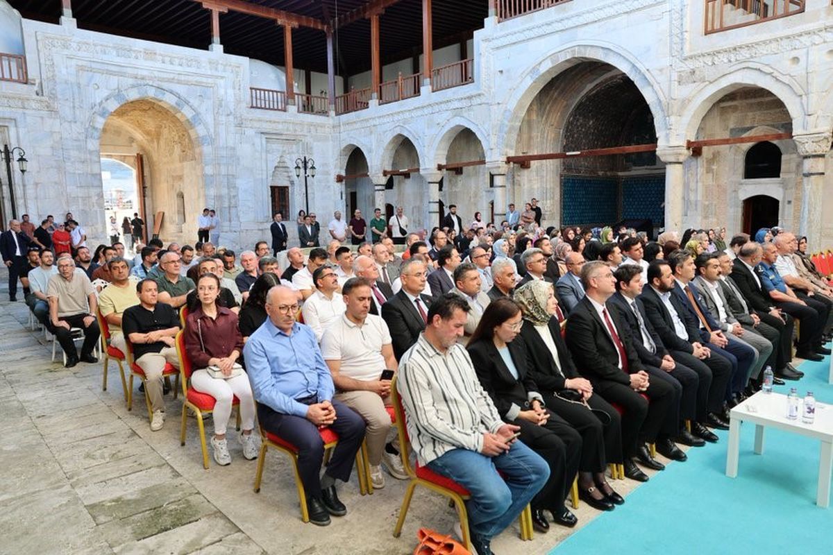 İbn Sina, Sivas'ta Düzenlenen Programla Anıldı