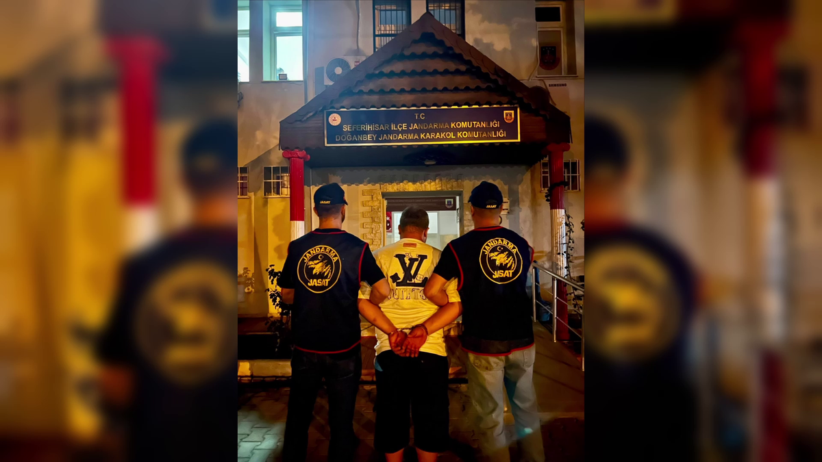 İzmir'de firari yakalandı: 15 yıl kesinleşmiş hapis cezası vardı