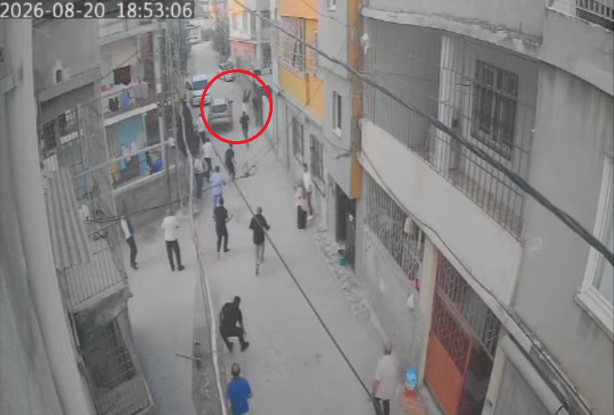 Adana'da Aile Kavgasında Otomobilli Saldırı: 4 Yaralı