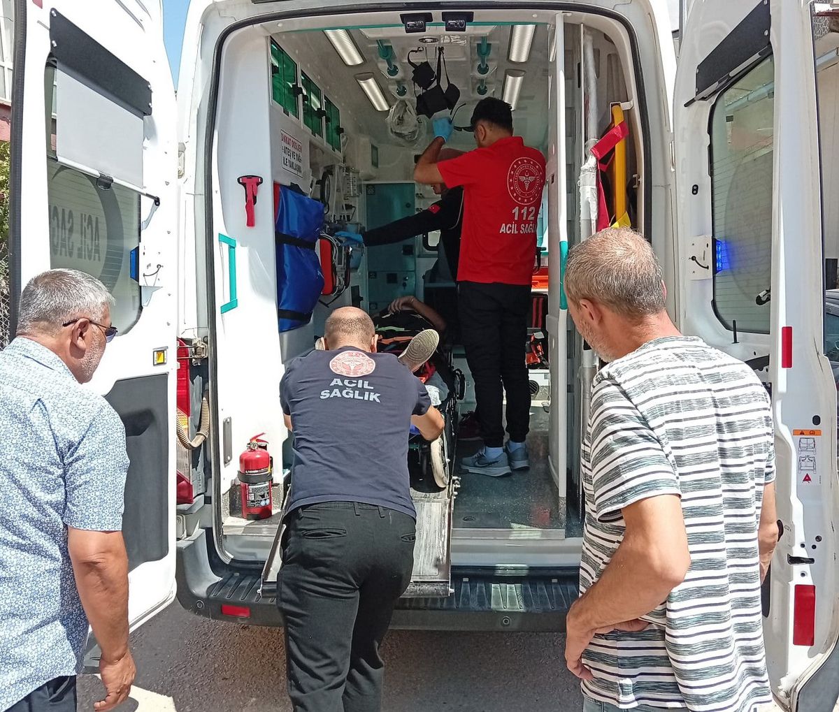 Gölbaşı'nda Motosiklet ile Otomobil Çarpıştı: 1 Yaralı