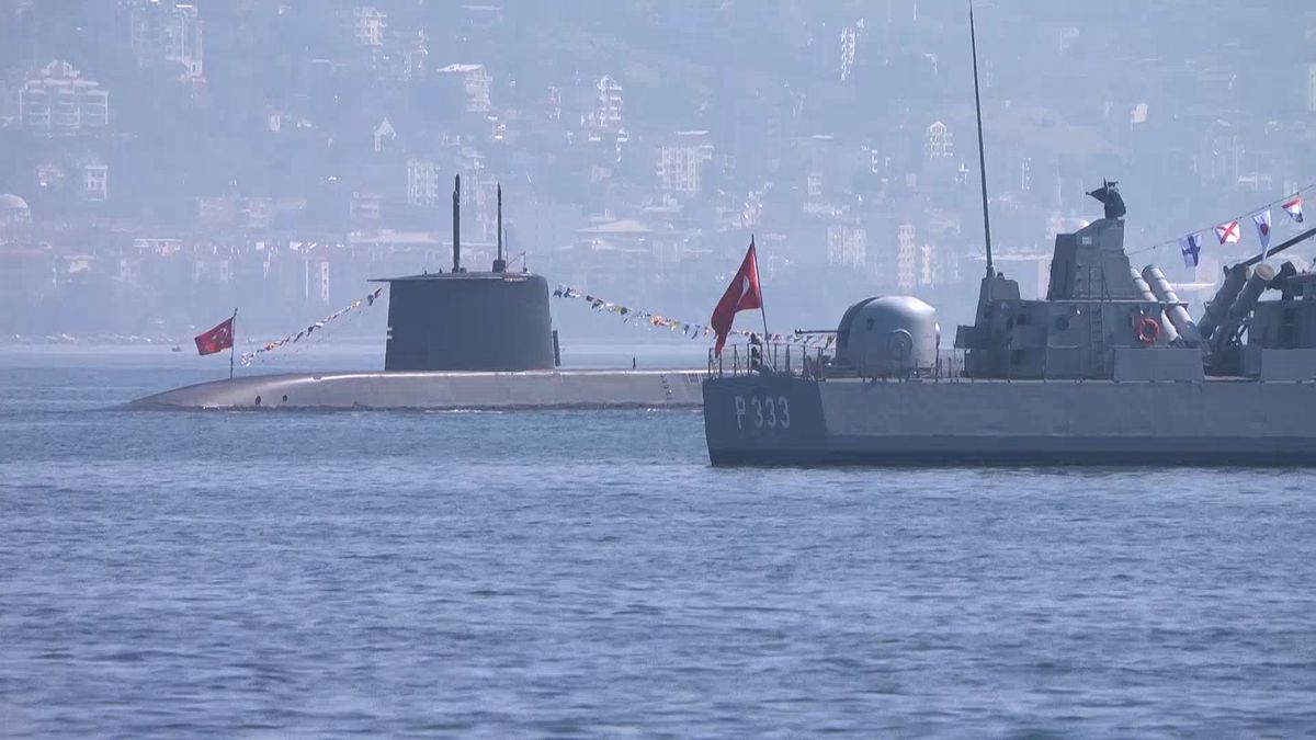 SAT ve SAS Komandolarından TEKNOFEST Mavi Vatan'da Nefes Kesen Gösteri