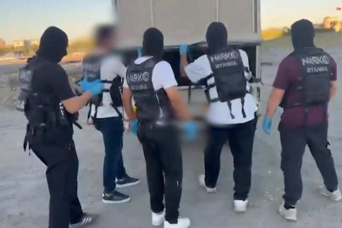 İstanbul'da uyuşturucu operasyonu: 83 kilo ele geçirildi