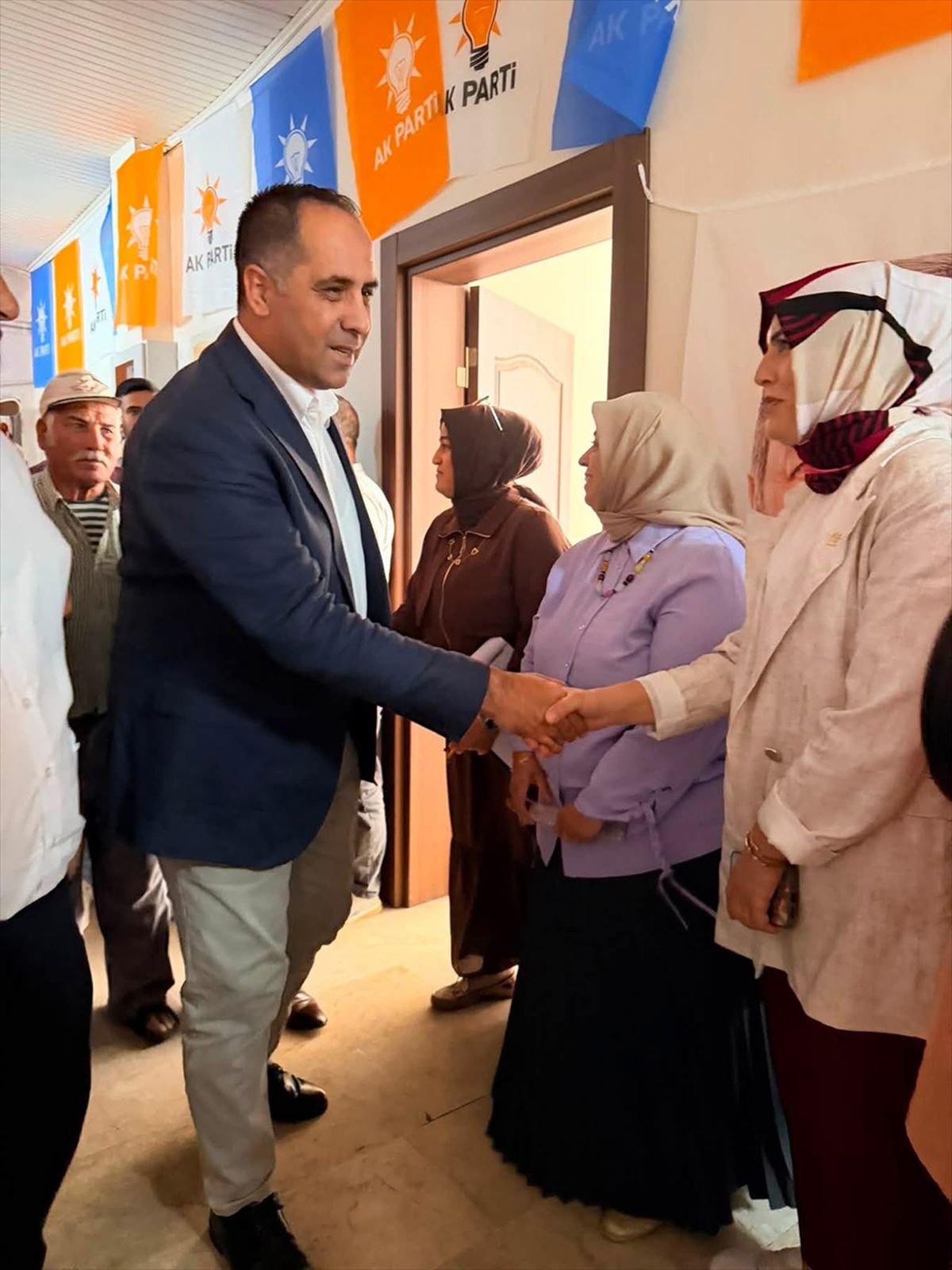 AK Parti Milletvekili Kıratlı, Gülnar'da Ziyaretlerde Bulundu