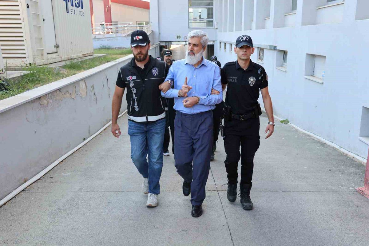 Alparslan Kuytul ve 56 Şüpheli Adliyeye Sevk Edildi