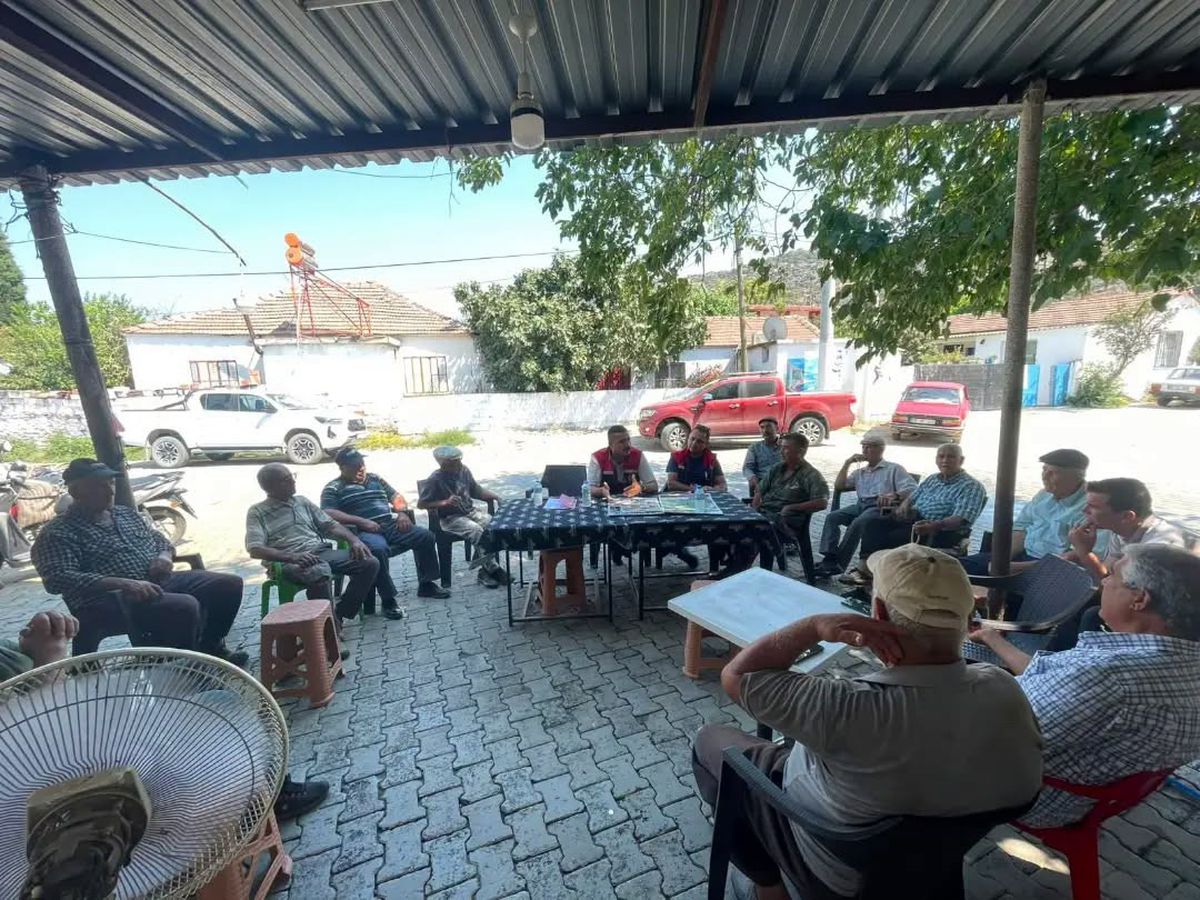 Aydın'da 87. Cuma Buluşması: Üreticilere Yangın Uyarısı ve Tarımsal Bilgilendirme