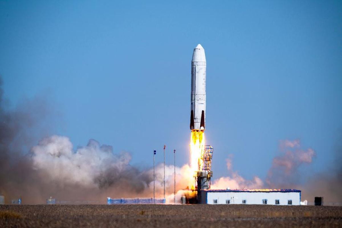 Deep Blue Aerospace, 132 Ton İtki Gücüne Ulaşan Motorun Uzun Süreli Ateşleme Testini Tamamladı