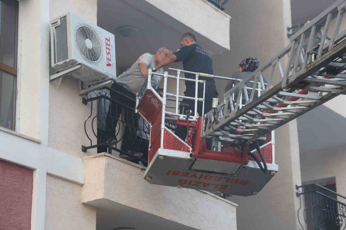 Elazığ'da Yangın: 12 Yaralı, 16 Kurtarıldı