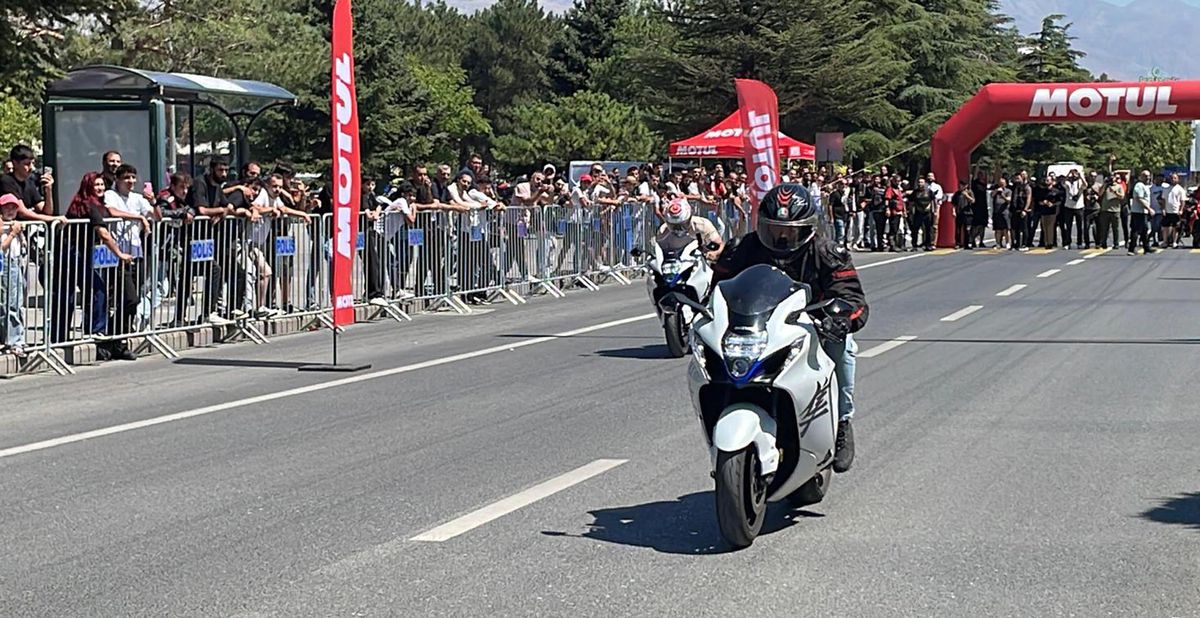Ergan Motofest drag yarışlarıyla renklendi