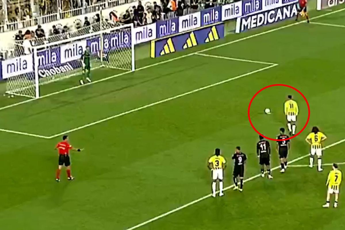 Fenerbahçe-Konyaspor maçına damga vuran detay