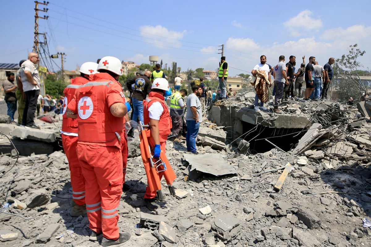 Lübnan'da Can Kaybı 8 Bin 915'e Yükseldi