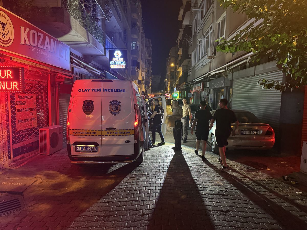 Karşıyaka'da silahlı kavga: 5 yaralı, 3 gözaltı