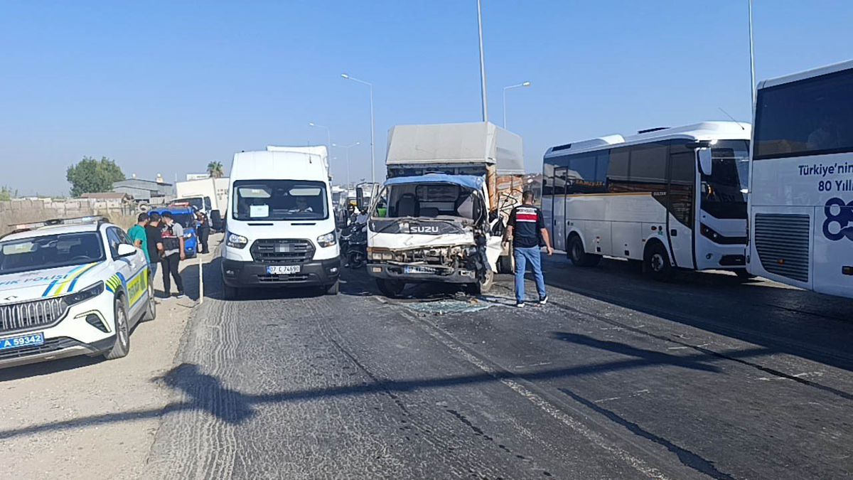 Kamyon Kazası: 5 km Trafik Kuyruğu ve 82 Bin TL Ceza