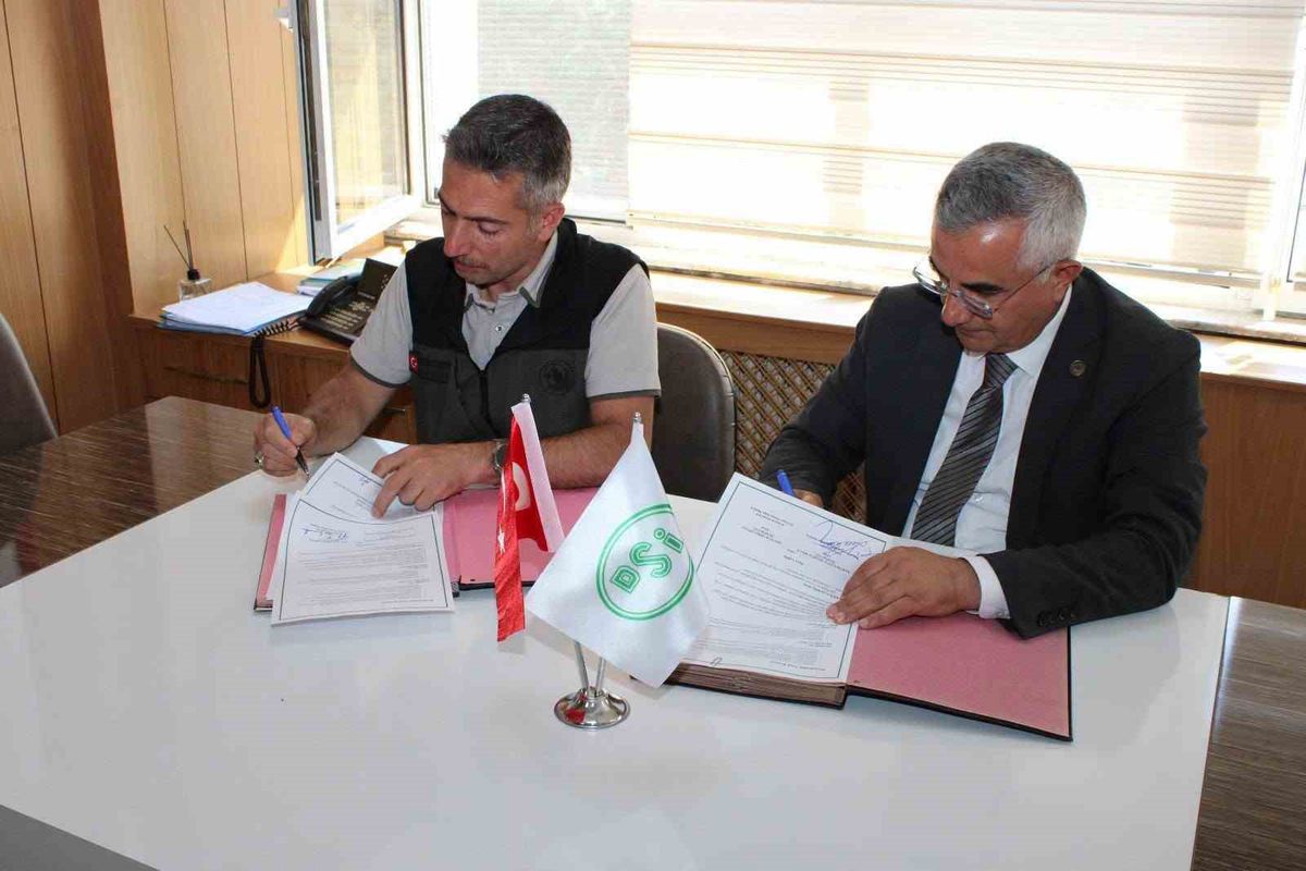 Kars'ta Ağaçlandırma ve Orman Yangınlarını Önleme Protokolü İmzalandı