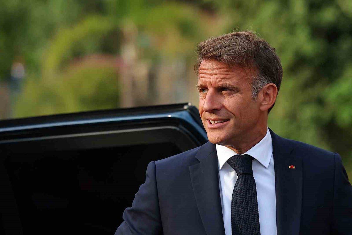 Macron: Ukrayna'ya hava savunma füzeleri göndereceğiz