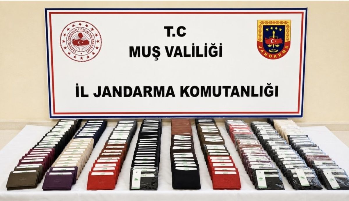 Muş'ta Sahte Ürün Operasyonu: 825 Bin TL Değerinde Taklit Ürün Ele Geçirildi