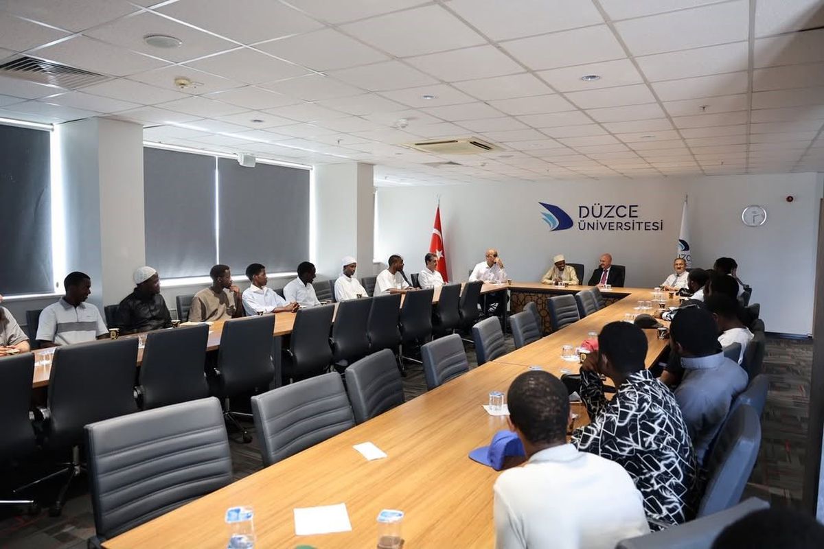Ruanda Müftüsü Düzce Üniversitesi'nde Eğitim İş Birliği Protokolü İmzaladı