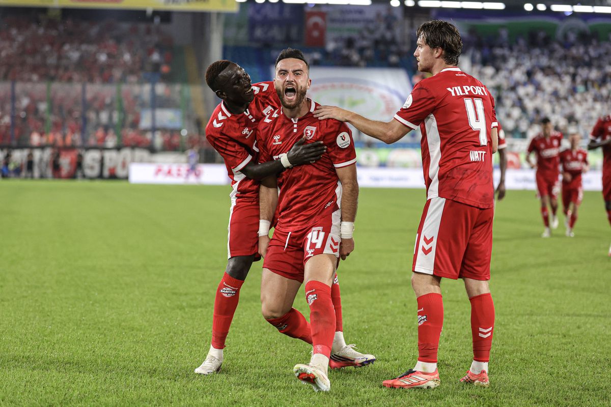 Samsunspor, Rizespor'u 2-0 Mağlup Etti