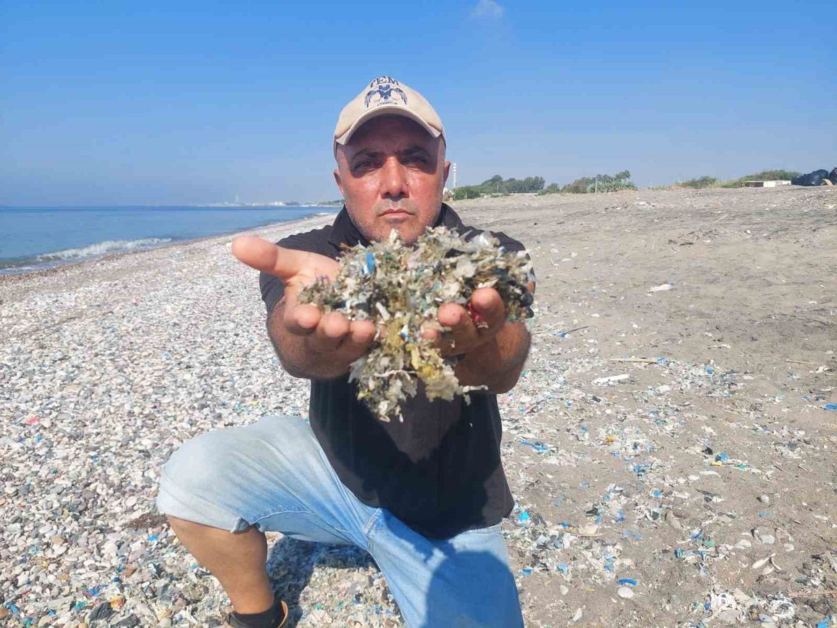 Mersin Sahilinde Plastik Kirliliği Faciası