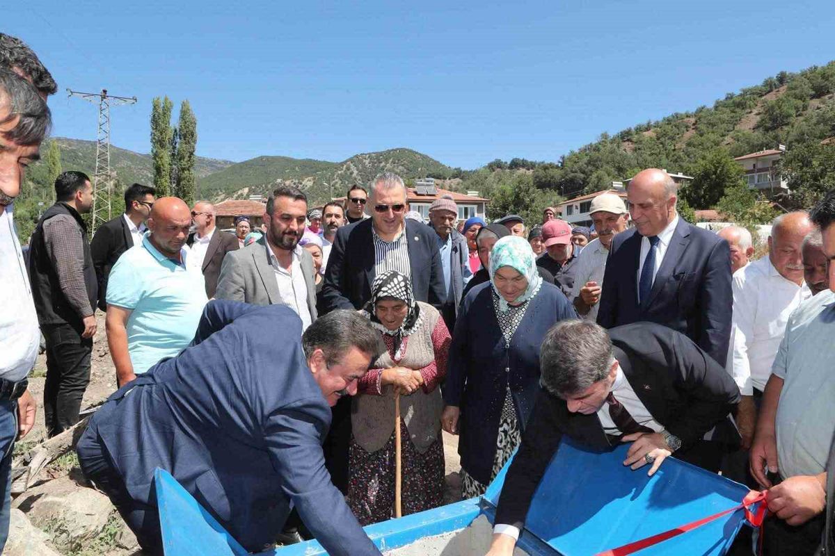 Amasya Ümük Köyü'nde Basınçlı Sulama Tesisi Hizmete Açıldı