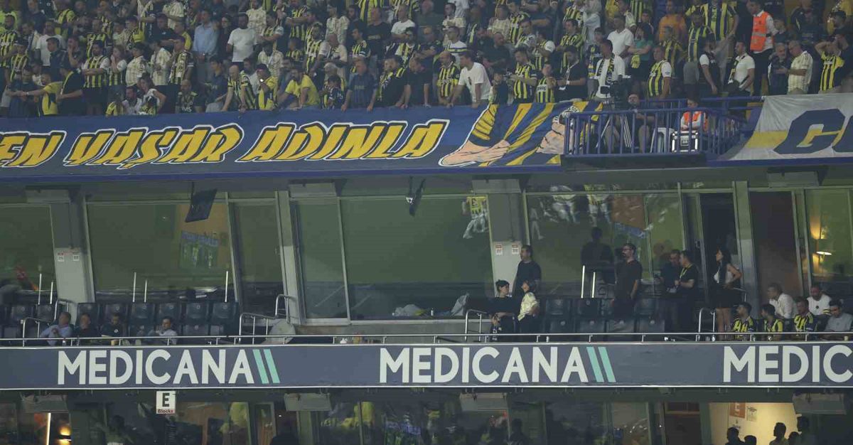 Acun Ilıcalı'dan Fenerbahçe'ye Sert Tepki: Loca Krizi ve Yargı Kararı