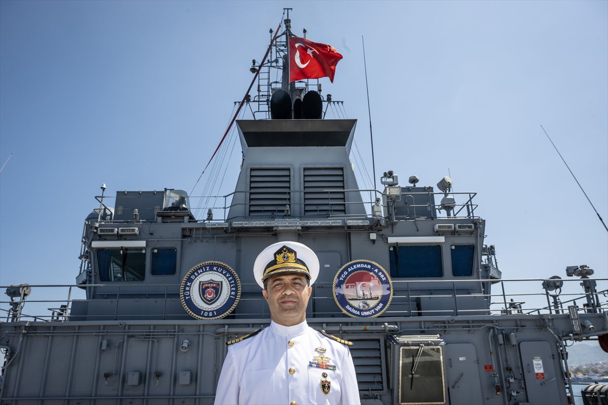 TCG Alemdar: Akdeniz'in Tek Denizaltı Kurtarma Gemisi