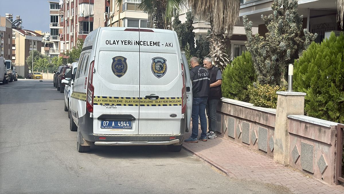 Yalnız Yaşayan 80 Yaşındaki Adam Evinde Ölü Bulundu