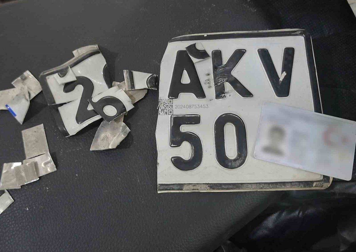 Ehliyetsiz çırak, bakımdaki motosikletle kaçtı