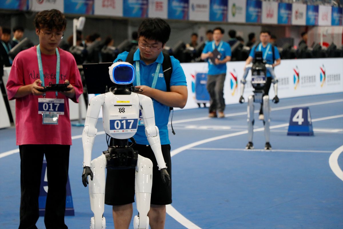 Dünyanın İlk İnsansı Robot Oyunları Pekin'de Başladı