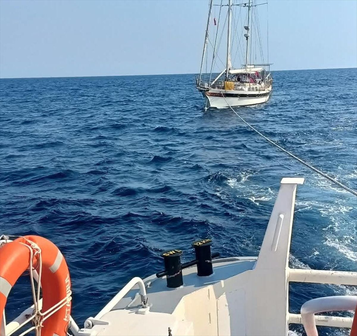 Fethiye'de Sürüklenen Teknedeki 6 Kişi Kurtarıldı