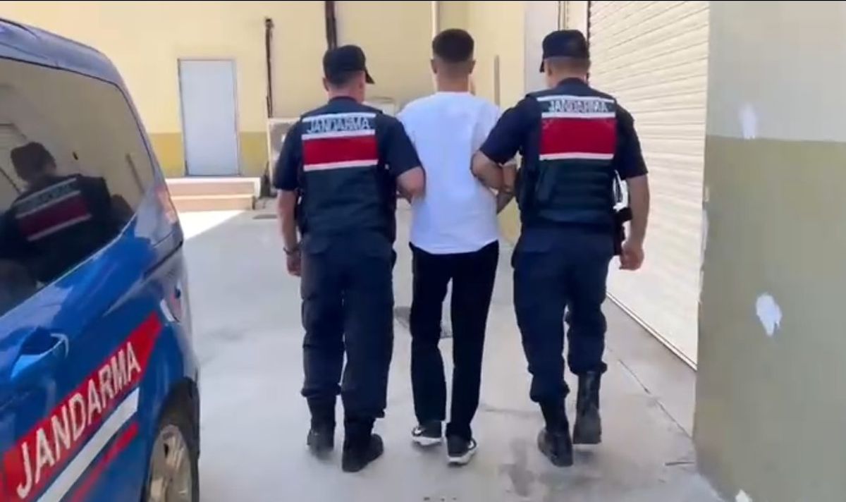 Gaziantep'te 11 Yıl 9 Ay Kesinleşmiş Hapis Cezasıyla Aranan Şahıs Yakalandı