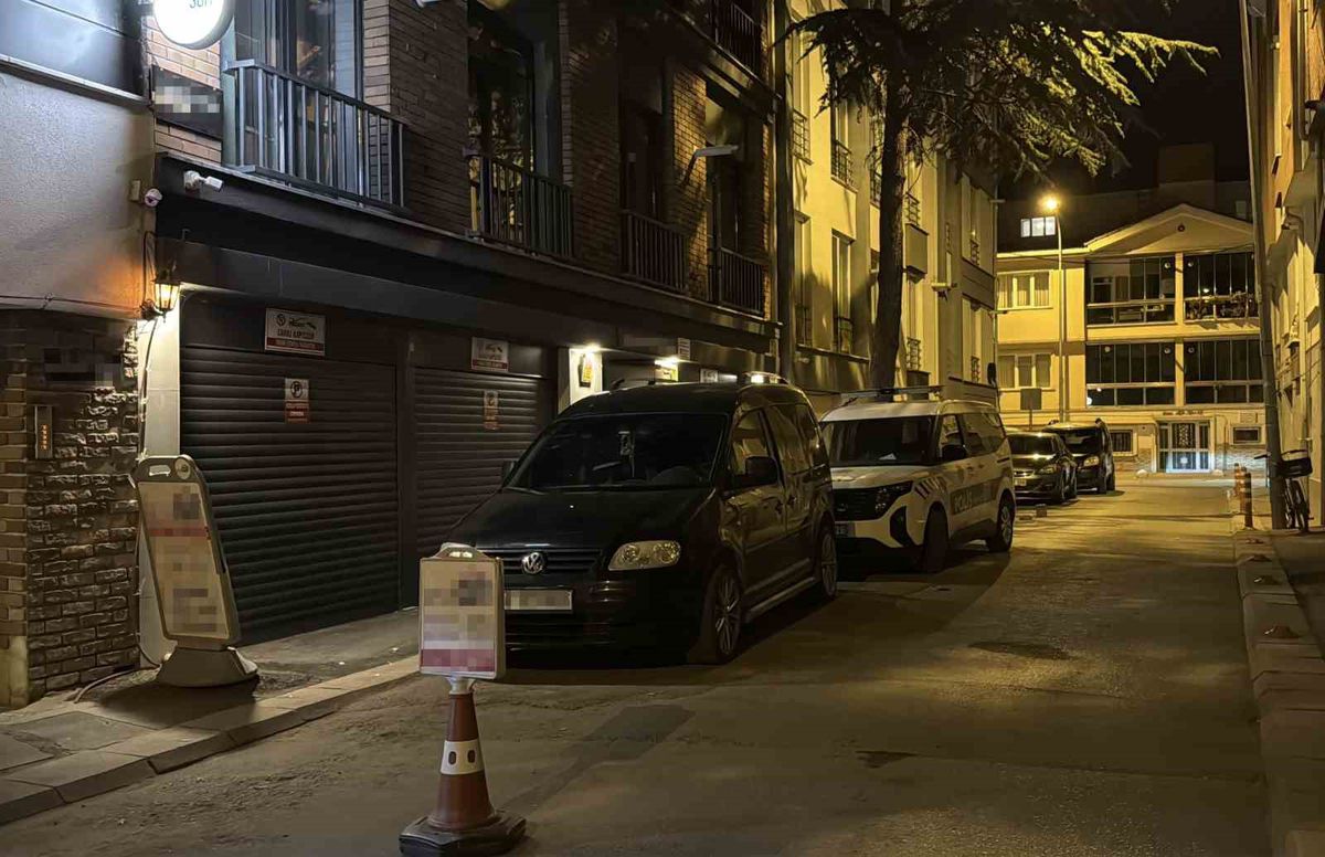 Apartta ölü kişinin kimliğiyle kayıt skandalı