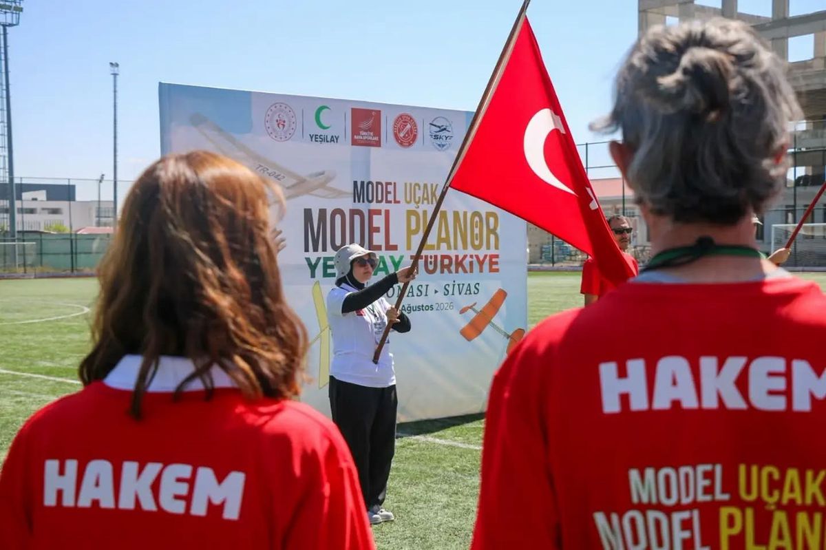 Sivas'ta Model Uçak-Planör Şampiyonası Başladı
