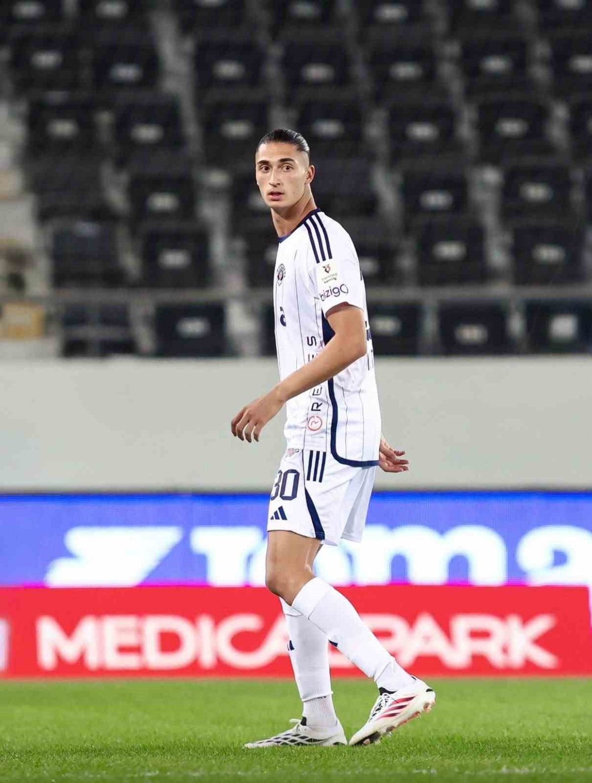 Söke'nin Gururu Ahmet Taha Dağbaşı, Süper Lig'de İlk Maçına Çıktı