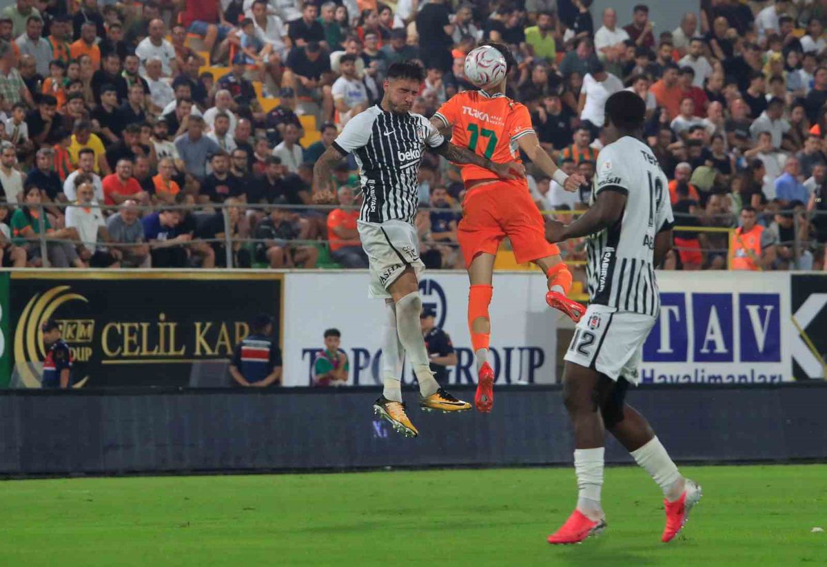 Alanyaspor, Beşiktaş'ı 1-0 Mağlup Etti