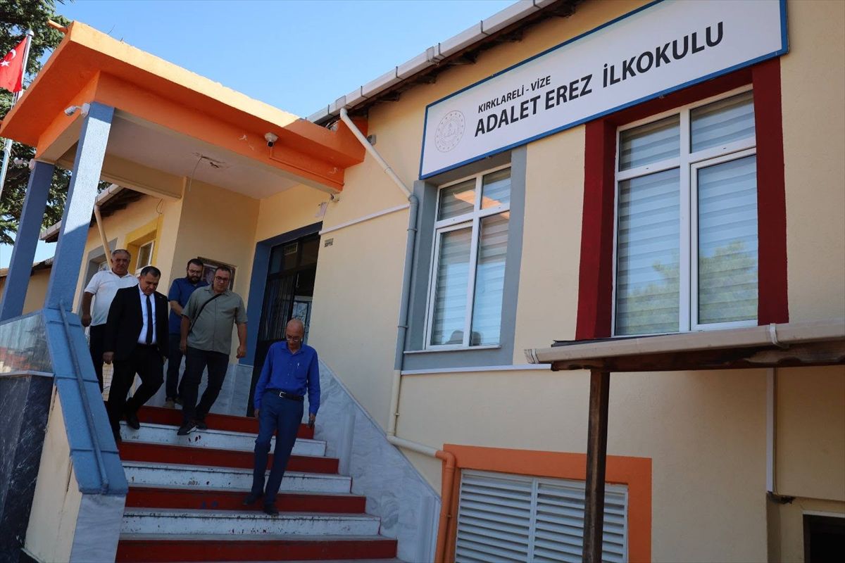 Vize'de okullarda bakım onarım çalışmaları sürüyor