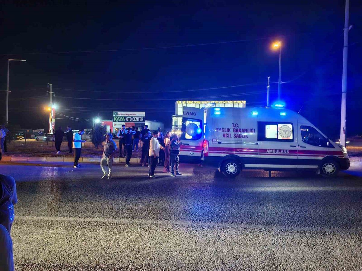 Afyonkarahisar'da Yayaya Otomobil Çarptı: 72 Yaşındaki Adam Hayatını Kaybetti