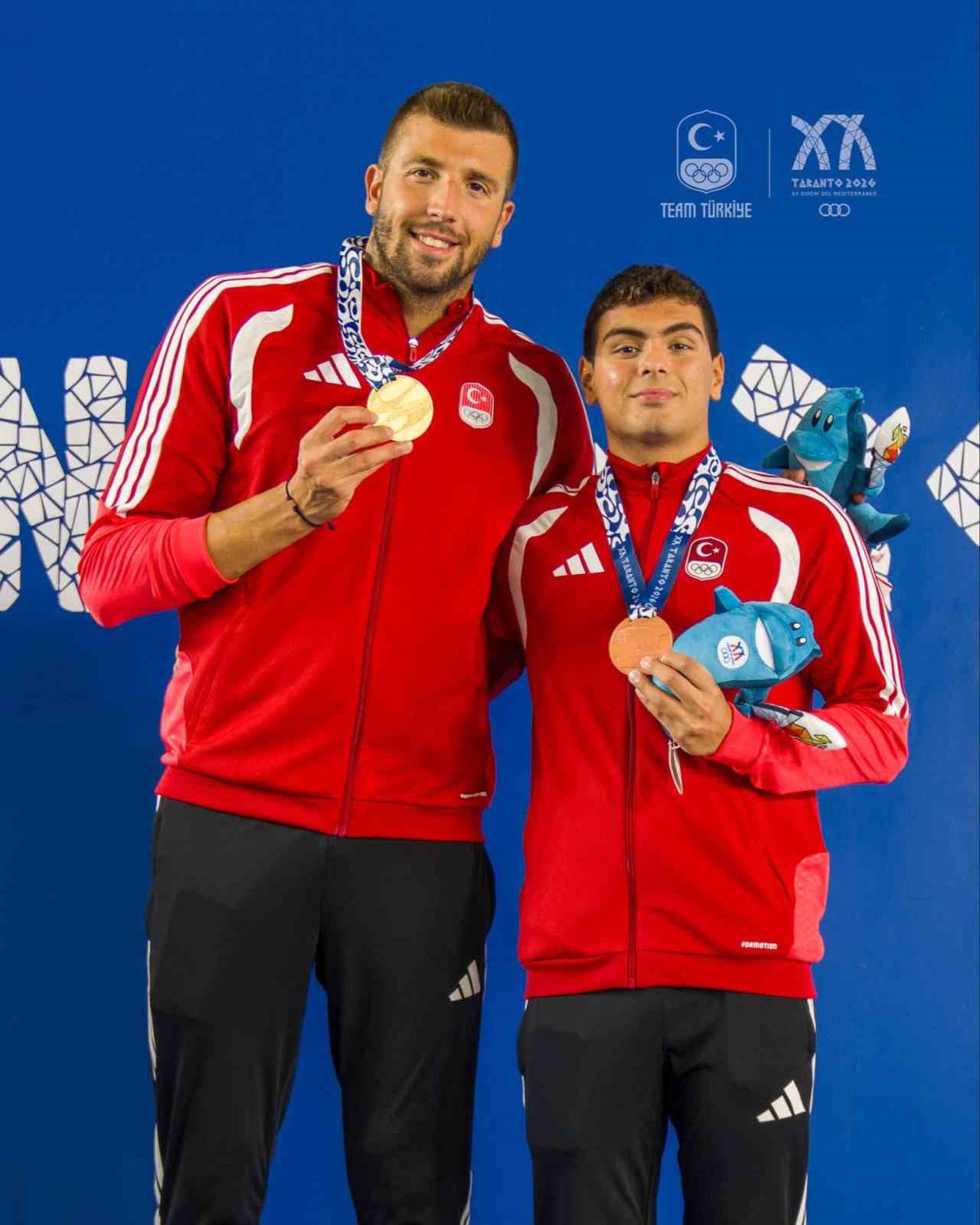 Emre Sakçı'dan altın, Nusrat Allahverdi'den bronz