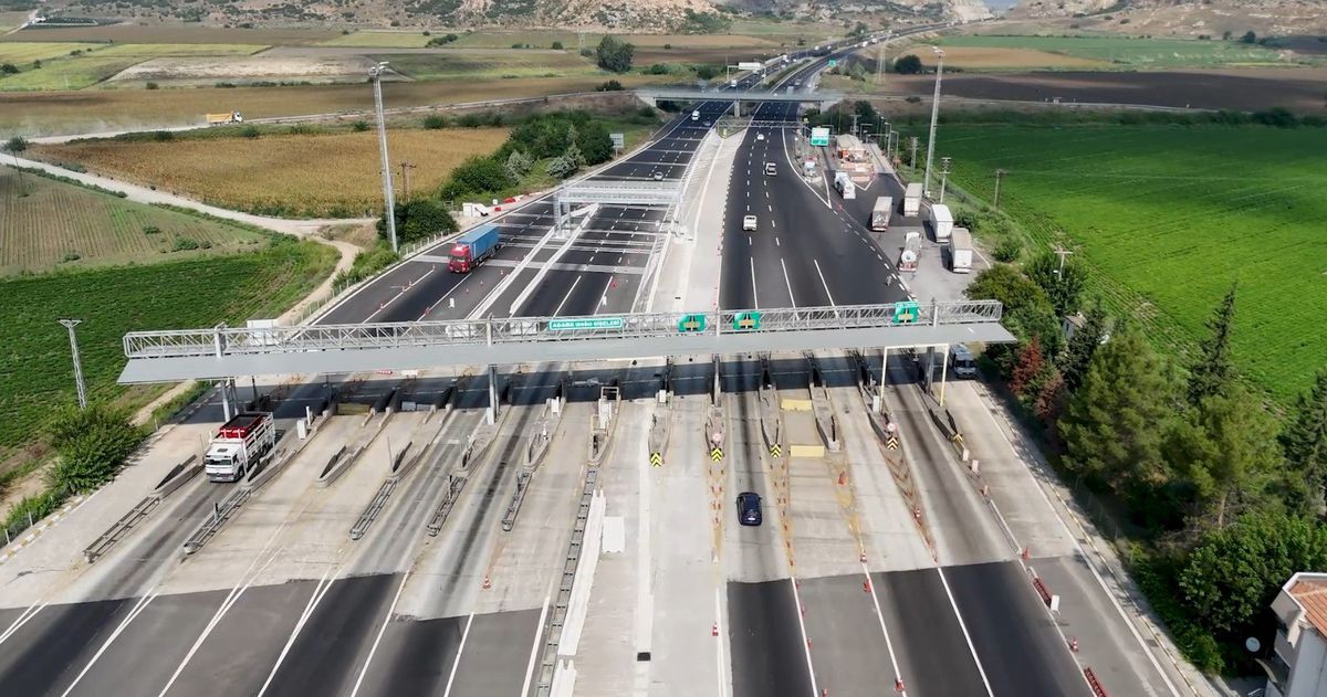 Uraloğlu: Akıncı Gişeleri'nde Serbest Geçiş Sistemi Devrede