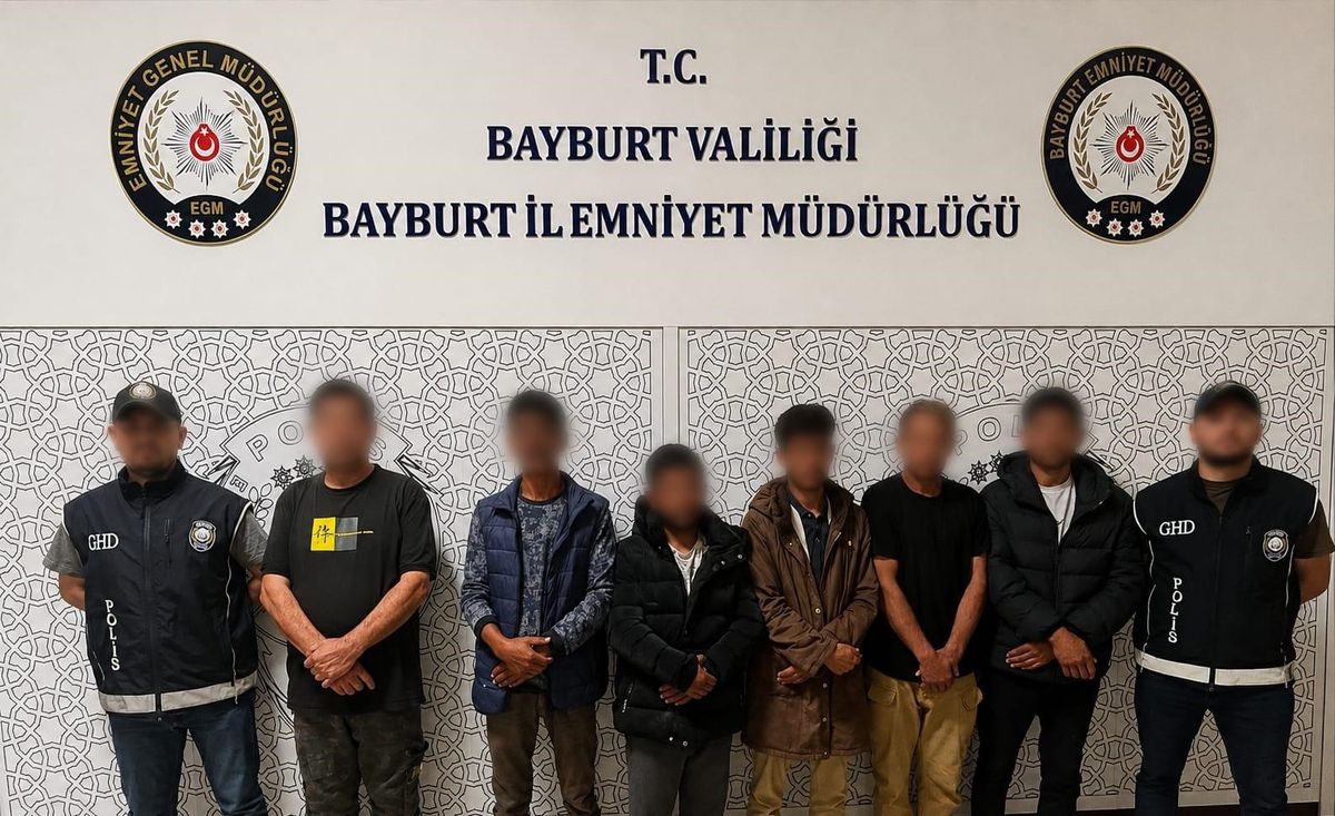 Bayburt'ta Göçmen Kaçakçılığı Operasyonu: 6 Düzensiz Göçmen Yakalandı