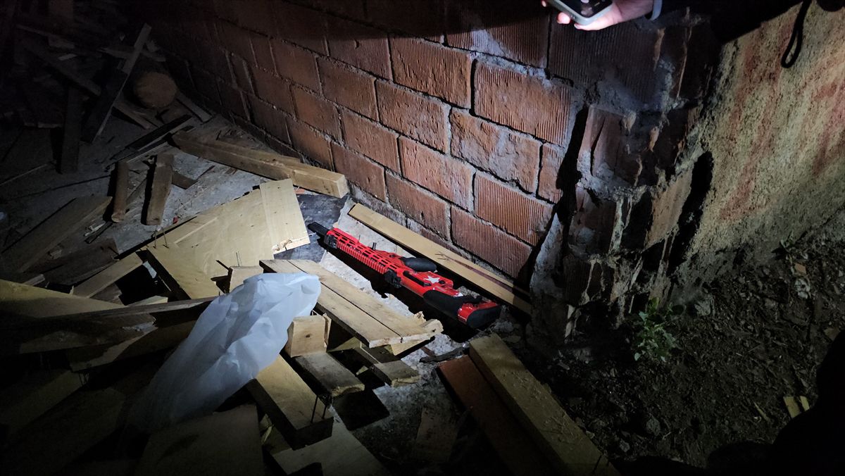 Çorum'da Parkta Silahlı Kavga: 1 Yaralı, Şüpheli Yakalandı