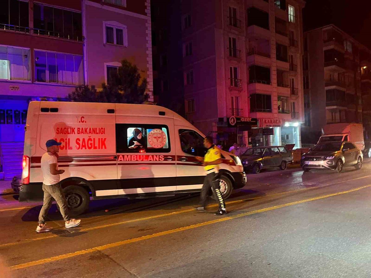 Çorum'da Yayaya Otomobil Çarptı: 1 Yaralı