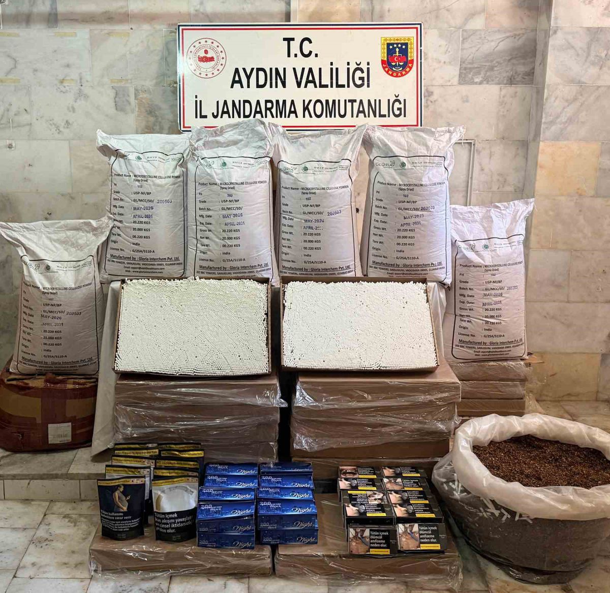 Didim'de Sentetik Hap İmalathanesine Büyük Operasyon: 100 Milyon TL Değerinde Ürün Ele Geçirildi